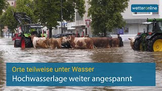 Die Hochwasserlage in Süddeutschland ist weiterhin angespannt [upl. by Seve]