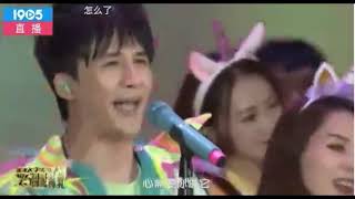 大張偉 Wowkie Zhang【Sunshine Rainbow White Pony 陽光彩虹小白馬】LIVE 2018 [upl. by Derick]