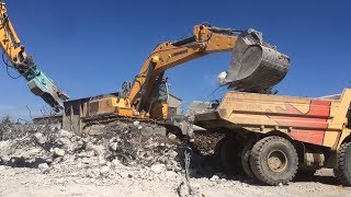 Liebherr Excavators 974 And 934 With Rotating Pulveriser  SotiriadisLabrianidis Demolition [upl. by Triny]