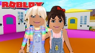 OLIVE MEETS HER NEW BEST FRIEND AT DAYCARE  Roblox Roleplay  Bloxburg Family [upl. by Heppman467]