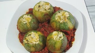 zucchine ripiene senza carne al sugo 😋 un gusto davvero molto buono2 [upl. by Esdnyl889]