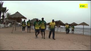 Séance de promenade davant match contre la Tunisie [upl. by Aicemak]