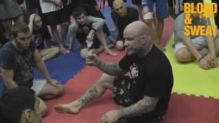 Джефф Монсон Свип смена положения из хафгарда Jeff Monson Swipe from halfguard [upl. by Olbap911]