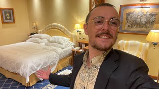 Room Tour in un Hotel Fantastico [upl. by Eldwun]