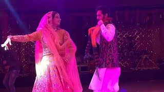 Couple Dance on Chunri Chunri Song  Bride amp Groom Dance Performance  Pakistani Mehndi Function [upl. by Alyt]