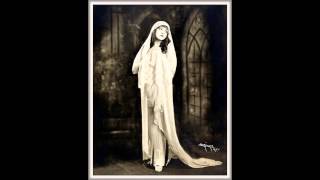 Soprano ROSA PONSELLE  La Vestale quotTu che invocoquot 1926 [upl. by Ted137]