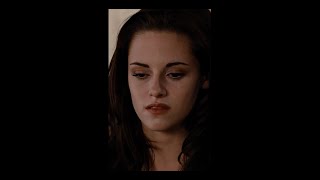 Bella aprende a agir como uma HUMANA  Netflix Brasil Crepúsculo KristenStewart Twilight [upl. by Akenaj]