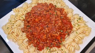 DÉLICIEUSE SAUCE BOLOGNAISE [upl. by Shirl336]