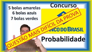 Uma urna contém 5 bolas amarelas 6 bolas azuis e 7 bolas verdes [upl. by Yrreiht]