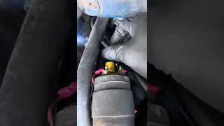 1972 Ford LTD pertronix electronic ignition install PN 1281 video 2 [upl. by Geer96]