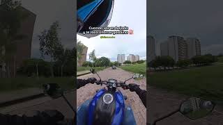 La copiloto🥶🤣 biker parati contenido bikerlife motos motorcycle humor motovlog shortvideos [upl. by Selia]