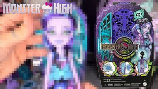 UNBOXING garden mysteries TWYLA Monster High Skulltimate Secrets [upl. by Jillie]