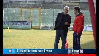 Fc Crotone  I rossoblu tornano ad allenarsi allEzio Scida [upl. by Teloiv17]