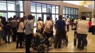 Group of elderly in wheelchairs pay their respect to Mr Lee Kuan Yew [upl. by Novehs]