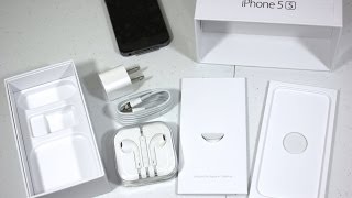 iPhone 5s Unboxing amp First Look Space Gray 32GB [upl. by Rhee974]