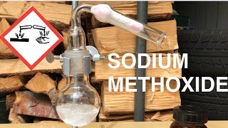 Making sodium methoxide NaOMe methanolic solution [upl. by O'Connor]