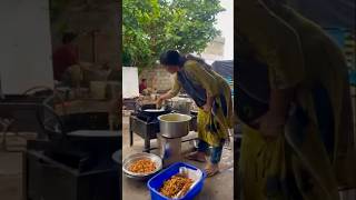 ఉల్లిపాయ పకోడి తింటారాyoutubeshorts cooking catering pakoda onionpakkoda [upl. by Nyssa]