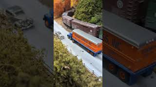 Slow Freight On The Ligonier Valley RR hoscale modeltrains [upl. by Lammond]