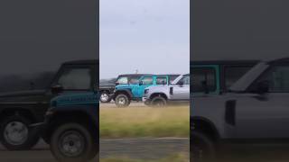 Mercedes G350 vs Jeep vs New amp Old Defender dragrace youtubeshorts jeepwrangler credit Carwow [upl. by Dari905]