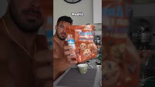 Bodybuilder a colazione aspettative vs realtà diet bodybuilding muscle [upl. by Namijneb550]