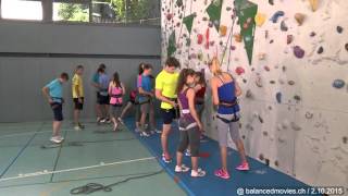 Sportklettern – «climbingiscoolch» Toprope – Sichern anwenden Sitztest mit der Klasse [upl. by Tekcirk]