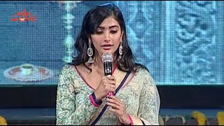 Pooja Hegde Singing on Stage  Mukunda Audio Launch  Varun Tej  Silly Monks [upl. by Adirahs]