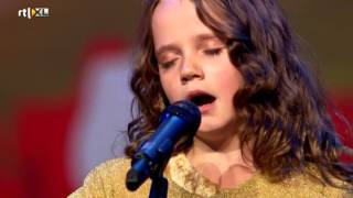 Amira 9 verbijstert iedereen met opera  HOLLANDS GOT TALENT [upl. by Klos]