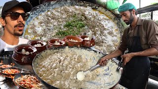 EXTREME PAKISTANI STREET FOOD IN SARGODHA  White Chicken Handi amp Desi Ghee Daal [upl. by Nakashima424]