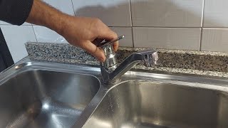 Rubinetto del lavello cucina perde Ripariamolo Kitchen sink faucet leaking Lets fix it [upl. by Stilu]