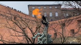 Fire breathing dragon at Wawel Castle  Smok Wawelski  Kraków Poland  ECTV [upl. by Humph]