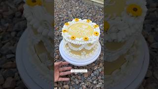 Believe in yourself 🥰🎂lambeth lambethcake birthdaycake birthday cakedecorating sunflower [upl. by Bartholemy406]