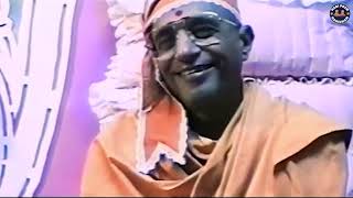 Guruhari PP Hariprasad Swamiji Old Smruti Darshan [upl. by Brok801]