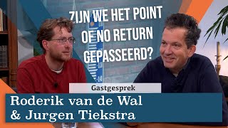 1094 De onzekerheid van de zeespiegelstijging  Een gesprek met Roderik van de Wal [upl. by Naamann]