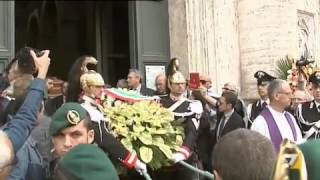 Funerali privati di Andreotti con gli ultimi Dc [upl. by Sirromal]