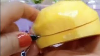 🇶🇦EASY PEELING AND CUTTING FRESH MANGO 🥭🥭🥭🥭🥭🥭🥭yummymangofruit [upl. by Oluas281]