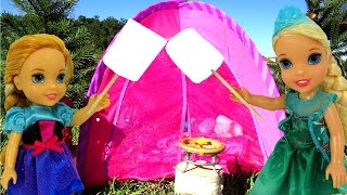 CAMPING  ELSA amp Anna Toddlers  Toy bear  Marshmallow  Tent Picnic Outdoors  Playing [upl. by Ecyt38]