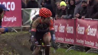 bpost bank trofee Essen vier op vier voor Wout Van Aert [upl. by Halyak758]