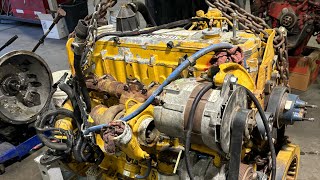 3126 CATERPILLAR  INSTALLING A NEW AC COMPRESSOR 😎 [upl. by Dupre]