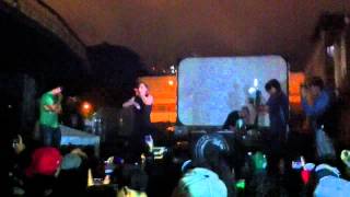 Canserbero  Ser vero en vivo quotMuertequot [upl. by Ylhsa]