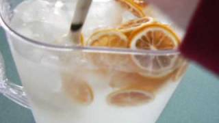 Using your dehydrated lemons to make great lemonade fast amp easy by stephanie  efooddehydratorcom [upl. by Nal529]