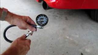 RX7 rotary engine compression test with failed apex seal [upl. by Mayman397]