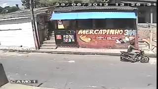 Brazilian Robbery Attempt Goes Hilariously Wrong Video [upl. by Oloapnaig]