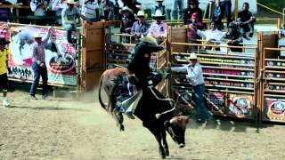 MONTAS AL ESTILO AMERICANO quotURBAN COWBOYquot 2013 RODEO PUEBLA ENERO 2014 [upl. by Hennahane748]