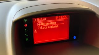 Riduzione illuminazione LCD del PSS quando si accendono le luci di posizione  Ford Fiesta MK7 [upl. by Lempres]