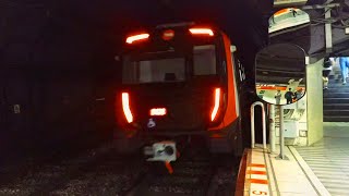 🚇 TMB 8000 saliendo de PLAÇA de SANTS Metro de Barcelona [upl. by Lleret]