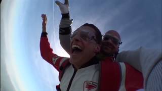 Tandemsprong Skydive Zeeland [upl. by Roley]