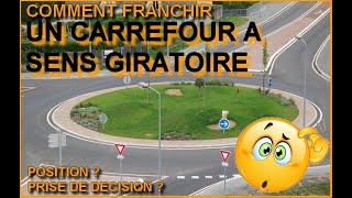 SOS  Comment franchir un GIRATOIRE [upl. by Aridni18]