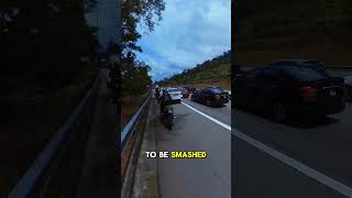 LANE SPLITTING IN EMERGENCY LANE [upl. by Eifos]