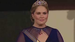 Wow Tiara’s en baljurken op paleis in Amsterdam  Máxima Amalia Letizia Beatrix Margriet [upl. by Cherilynn]