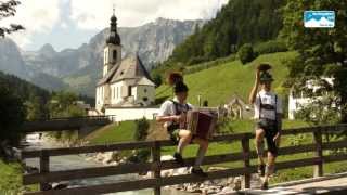 Schuhplattler im Berchtesgadener Land Tradition und Brauchtum in Bayern [upl. by Placeeda]